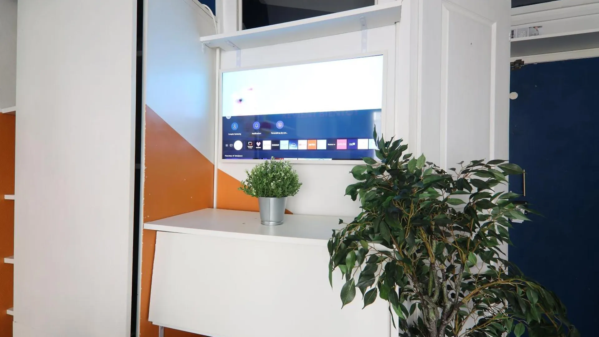 Studio Appartement Quartier Republique Free Netflix Париж Франция